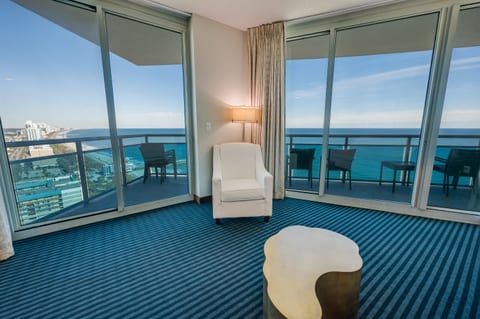 Oceans One 2101 - 2 Bedroom