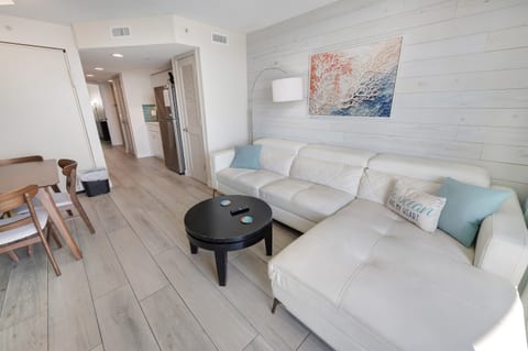 Oceans One 406 - 1 Bedroom