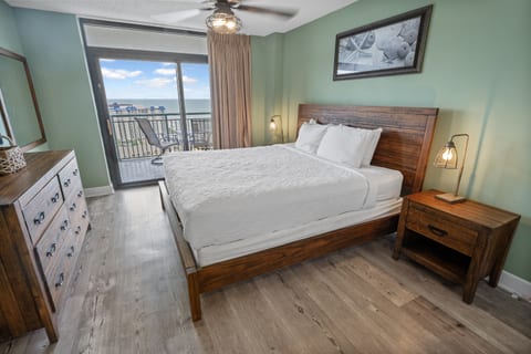 Sand Dunes 1704 - 3 Bedroom