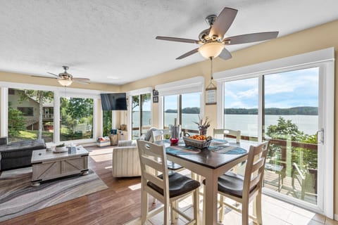 Double J's LakeHouse