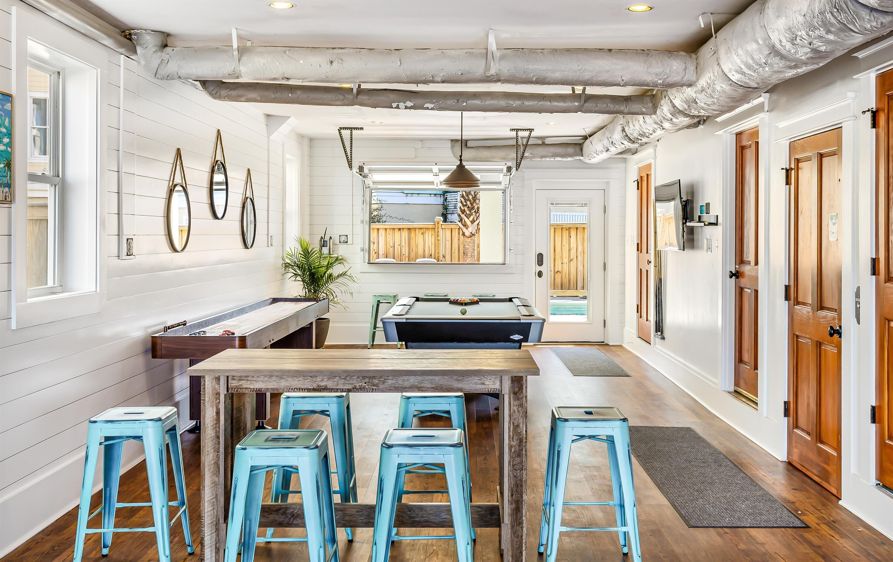 sea-glass-8-br-home-with-pool/