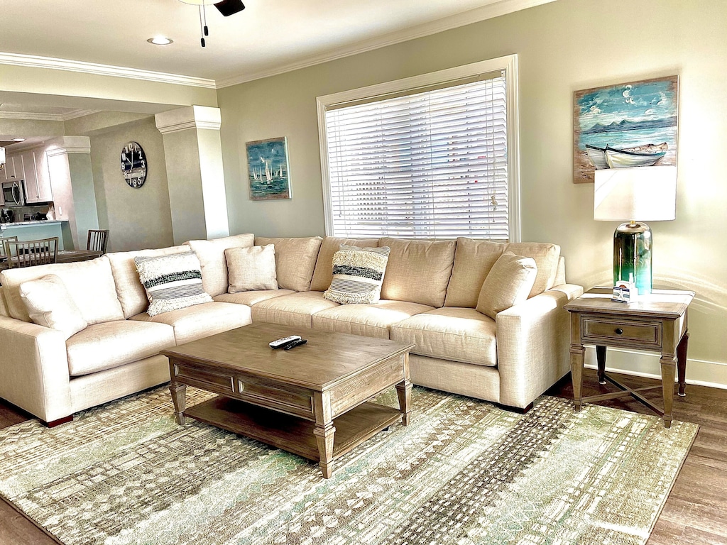 dunescape-condos-101-island-jammin'/