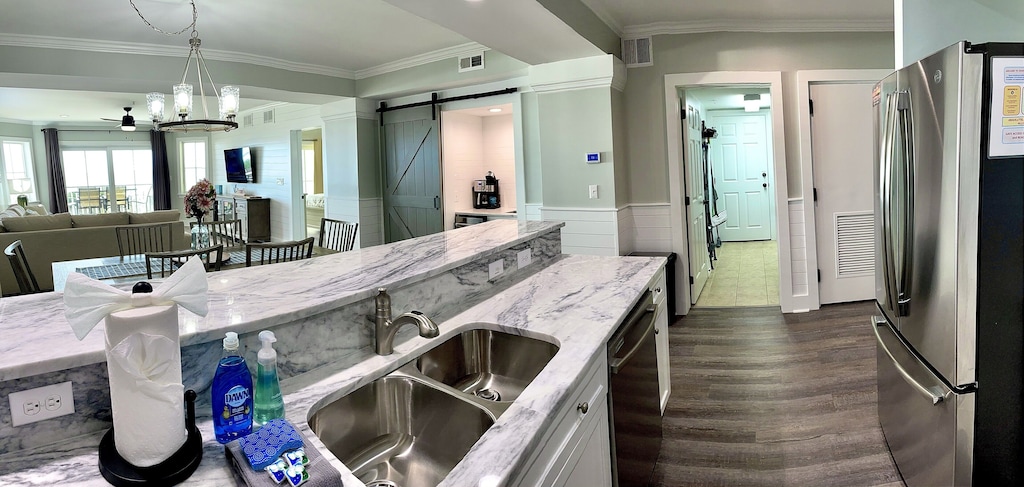 dunescape-condos-101-island-jammin'/