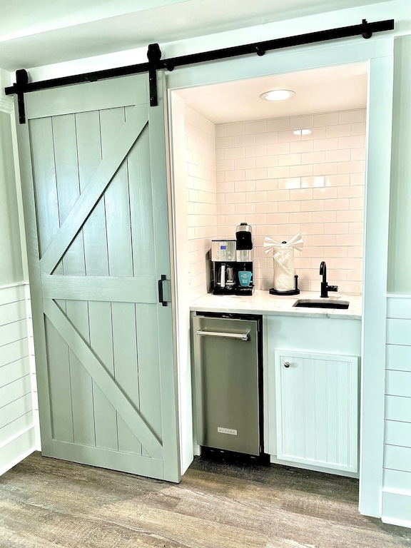 dunescape-condos-101-island-jammin'/