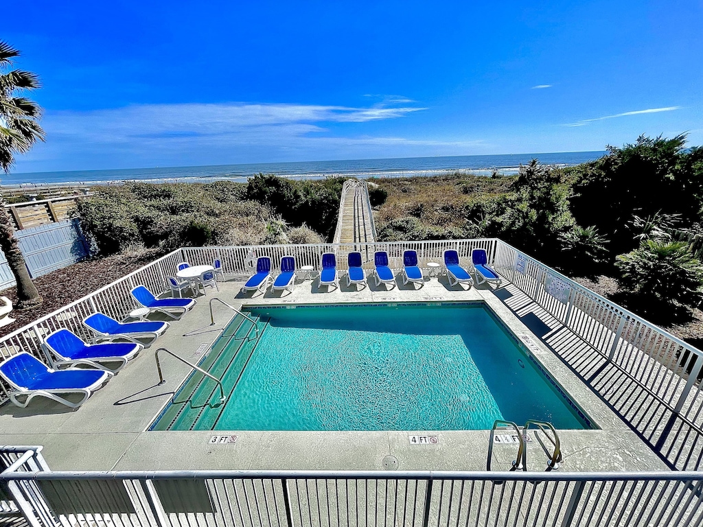 oceanview-condos-102-sand-dollar/