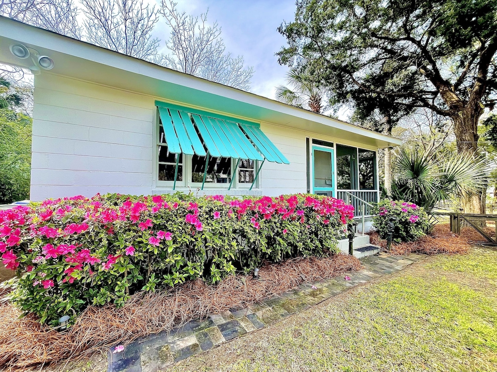 bella-trenta-106-carolina-blvd/