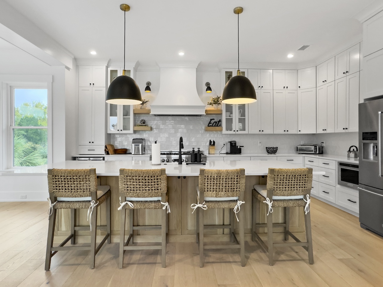 amalfi-palms-2401-cameron-blvd/