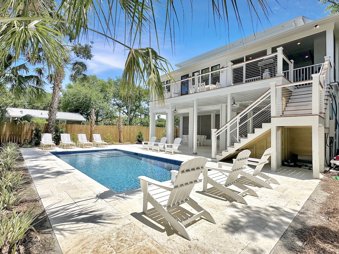 beach-dream-2605-cameron-blvd/