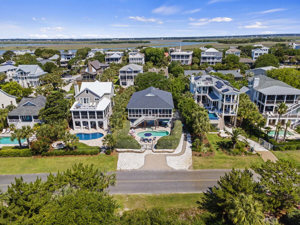 roosevelt-retreat-306-charleston-blvd/