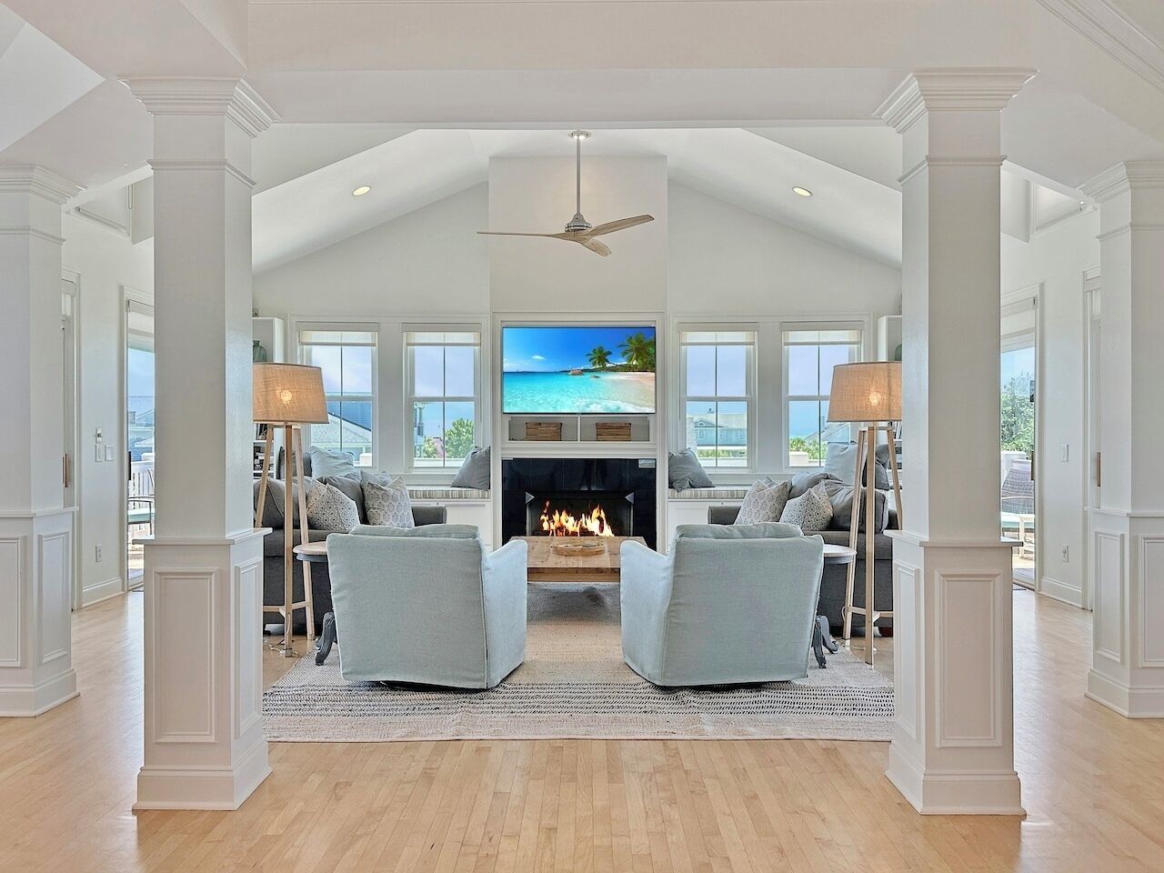 twin-palms-7-br-home-with-pool/