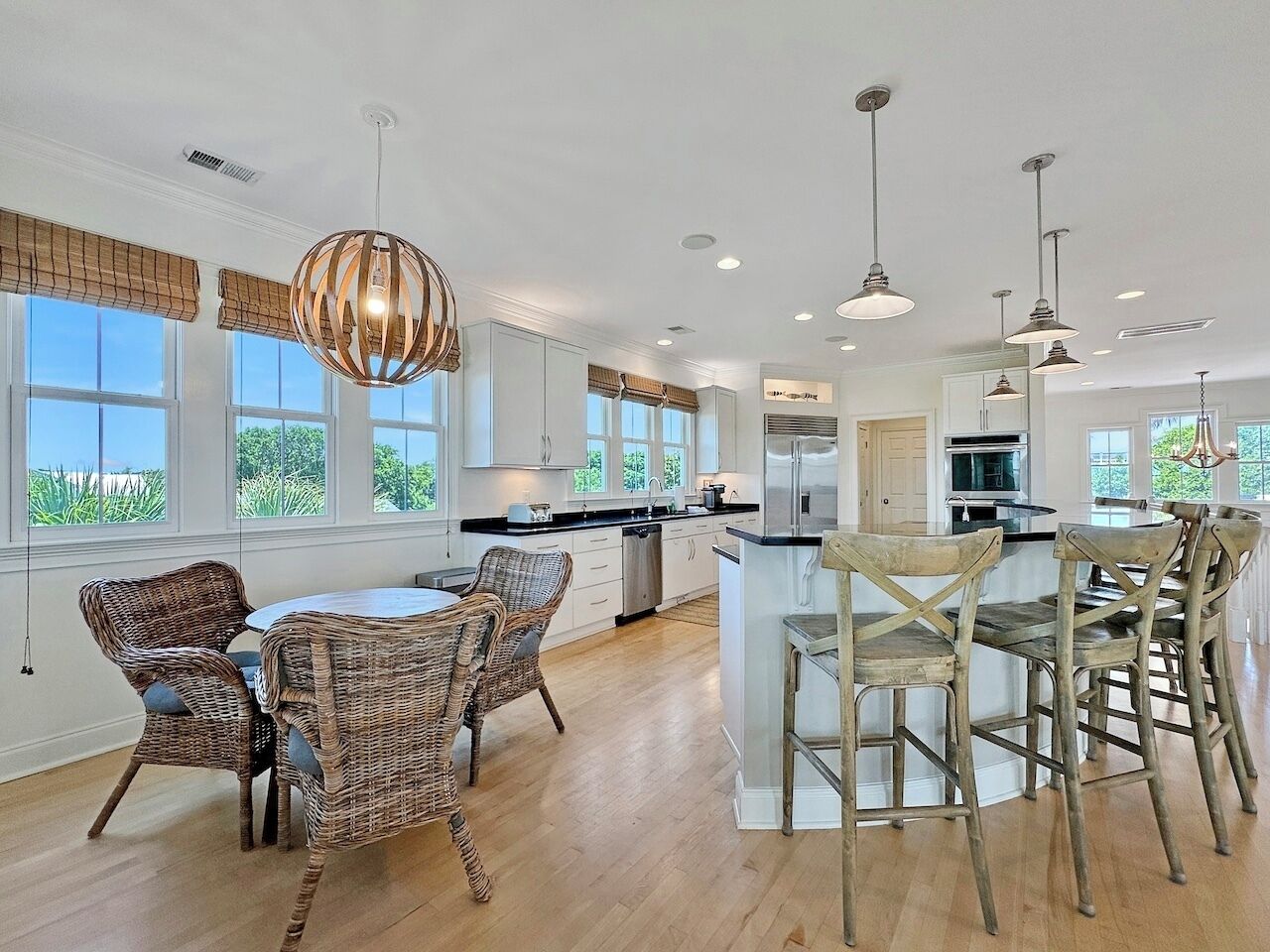 twin-palms-7-br-home-with-pool/