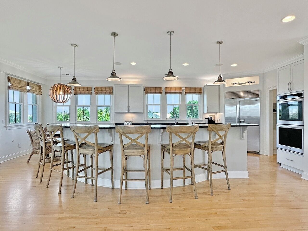 twin-palms-7-br-home-with-pool/