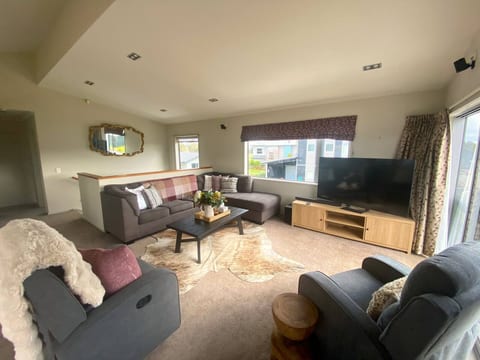 53 Snowmass Dr - Ohakune Retreat w/ Ruapehu View
