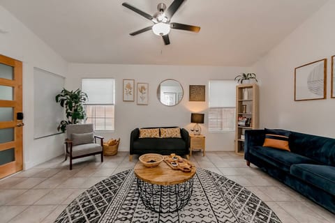 Anastasia Island Villa Duplex| Single Level | EV