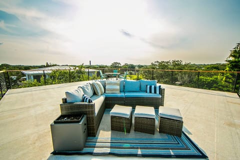 Free EV Charging  | Upper Level + Private Rooftop
