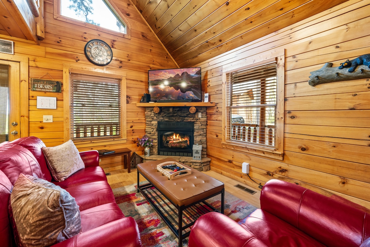 snuggle-up-perfect-location-sweet-cozy-retreat/