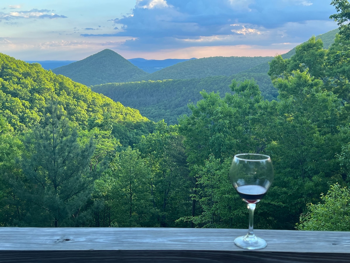 “Gorgeous with views that are beyond breathtaking”

“The views are spectacular and the waterfall is just breathtaking!”Jonathan 