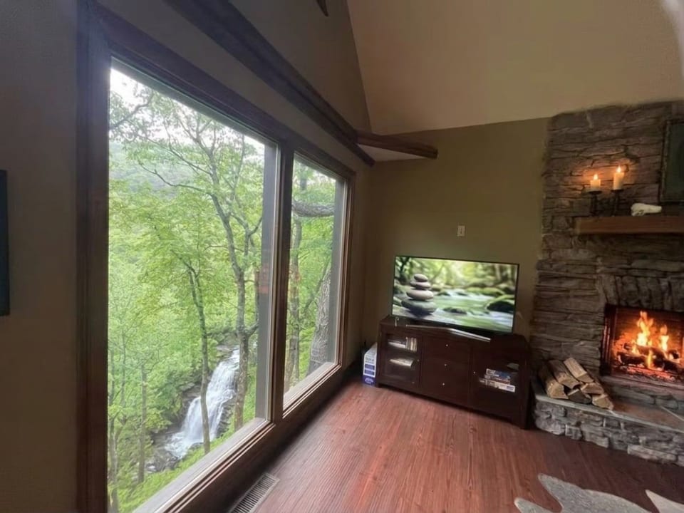 110’ Private Waterfall • 2 Kings • Jasper/Ellijay image 1