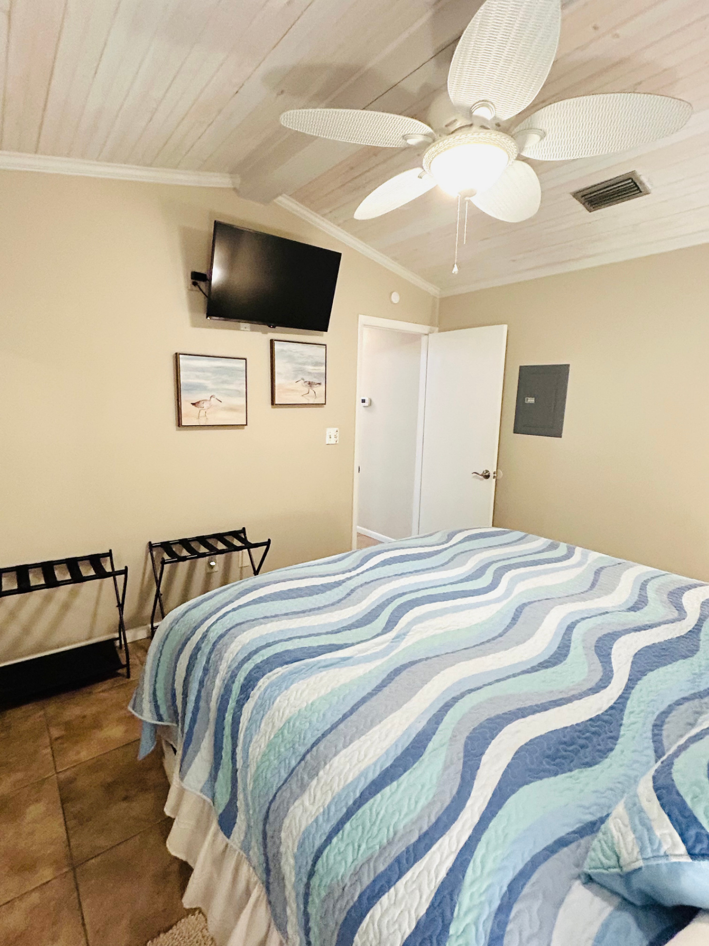 3br-2ba-home-in-pcb-w-2-golf-carts-and-more/