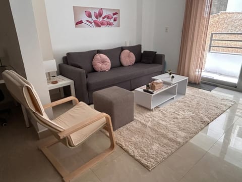 New Cairo secured compound Apt | Pool, Wi-Fi, Prkg