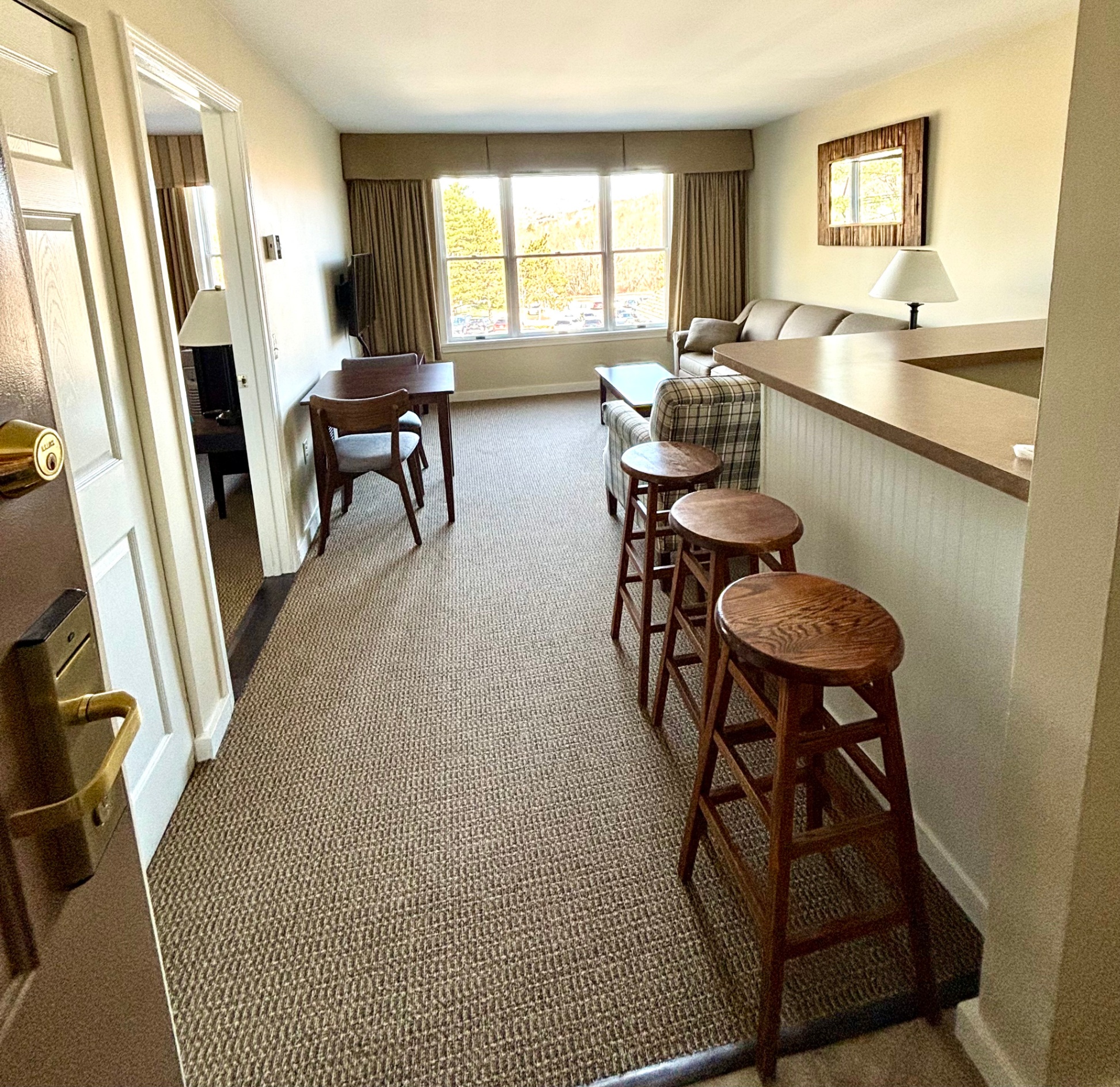 ski-in-ski-out-1br-condo-at-jiminy-peak/