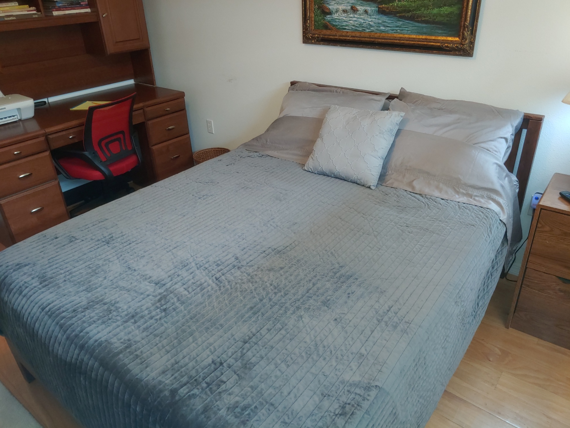 Bedroom3/office