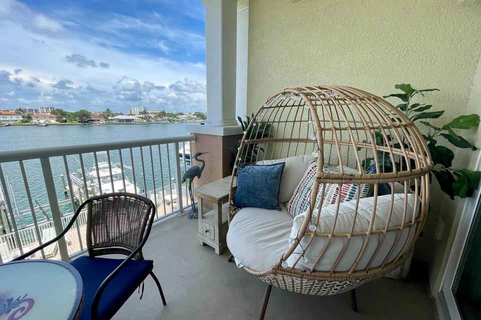 "If your in Clearwater don't think twice this place it is great!! Jack and Shelly really out did them self. My new home every time we come. Don't miss out!"
- Cortney