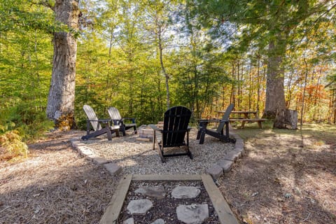 Hot tub | Firepit | Fireplace | View | Close2twn |
