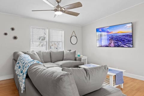 Marathon 3BR w/ Boat is included SEPT - NOV ONLY !!! Hot Tub