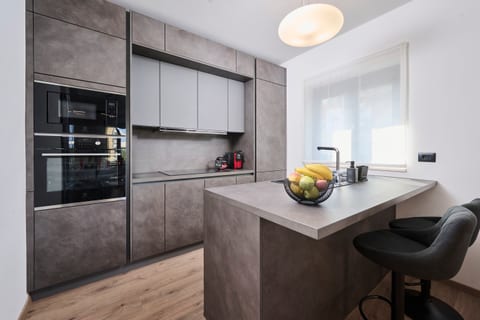 House Tinis - Unit 377807-13