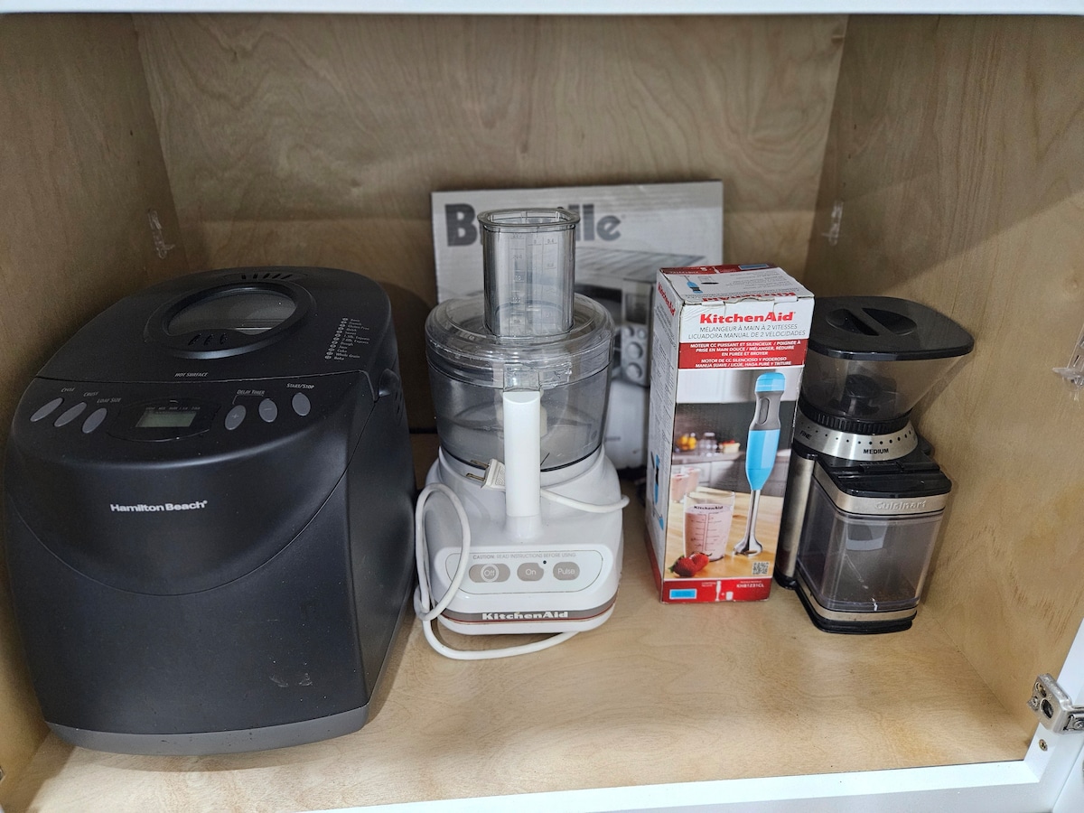 Weekend Ready | Near Benz Stadium | Book Instantly image 46