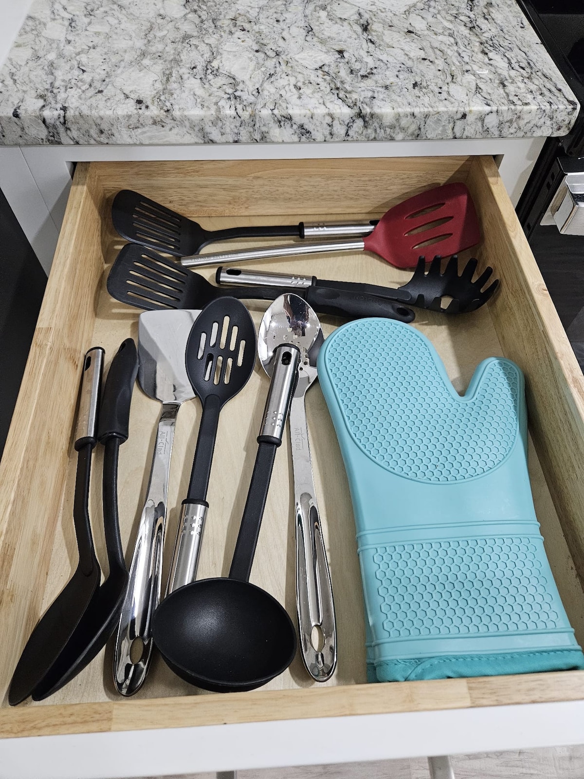 Weekend Ready | Near Benz Stadium | Book Instantly image 57