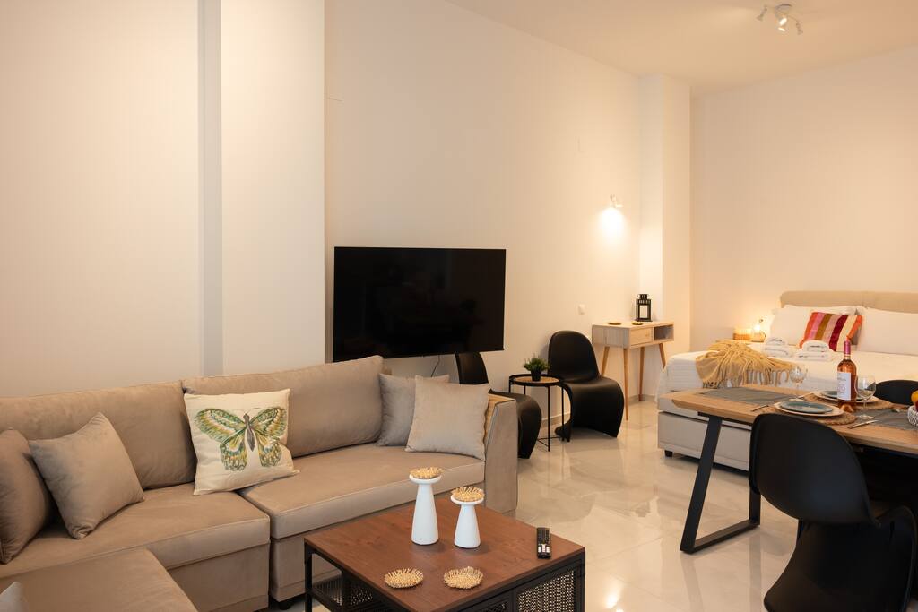 seaside-breeze-studio/