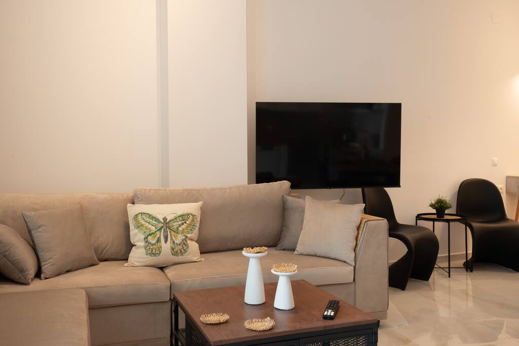 seaside-breeze-studio/