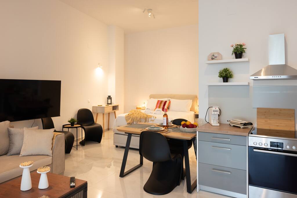 seaside-breeze-studio/