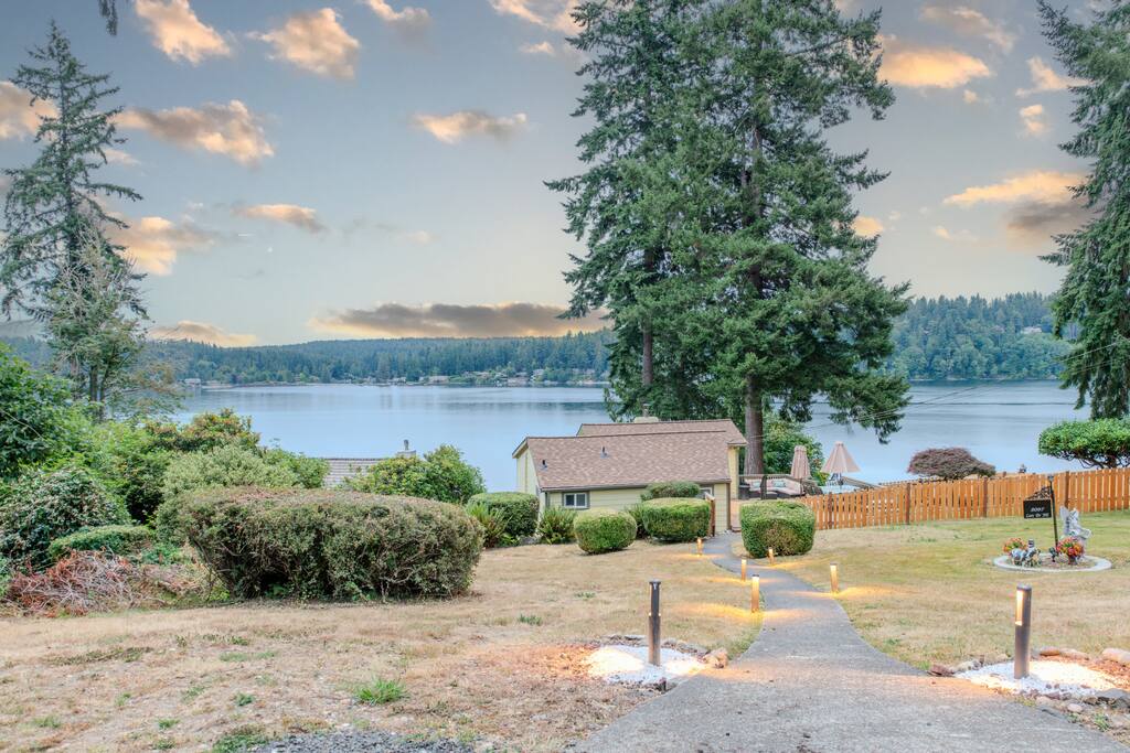 bremerton-waterfront-views/