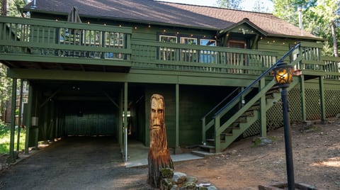 The Bigfoot Lodge
