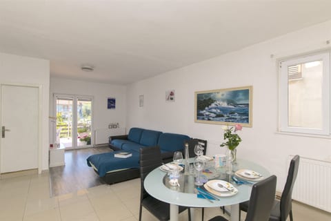 Apartments Irena - Unit 128584-5