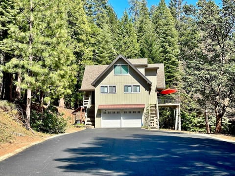 The MotoRetreat is a large private home with plenty of room for the whole family!