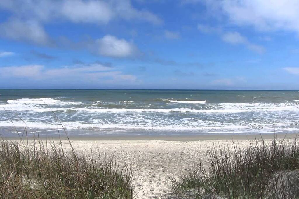 Cherry Grove Pier-100ft to Beach/Fishing/2 pools