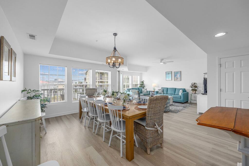 cherry-grove-pier-100ft-to-beachfishing2-pools/