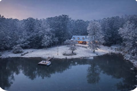 Moonlight Lodge