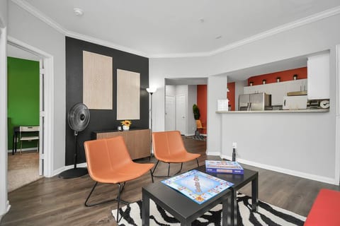 A Modern Minimalist Apartment in San Pablo