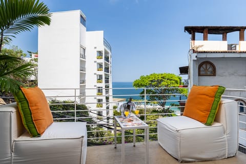 Beach Condo Luxury, Zona Romantica