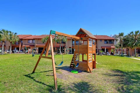 ~Sunny Family Getaway Townhouse PCB 2/2.5~