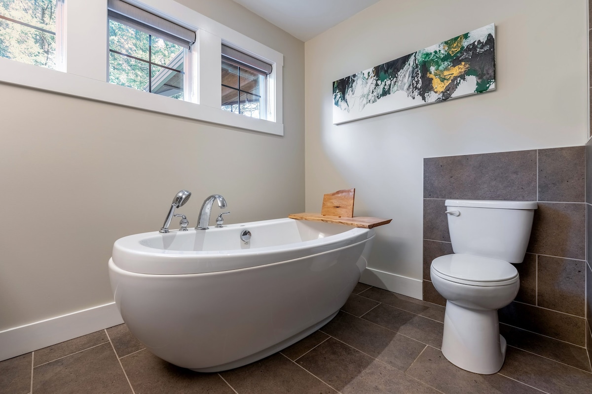 the-antler-house-rural-retreat/