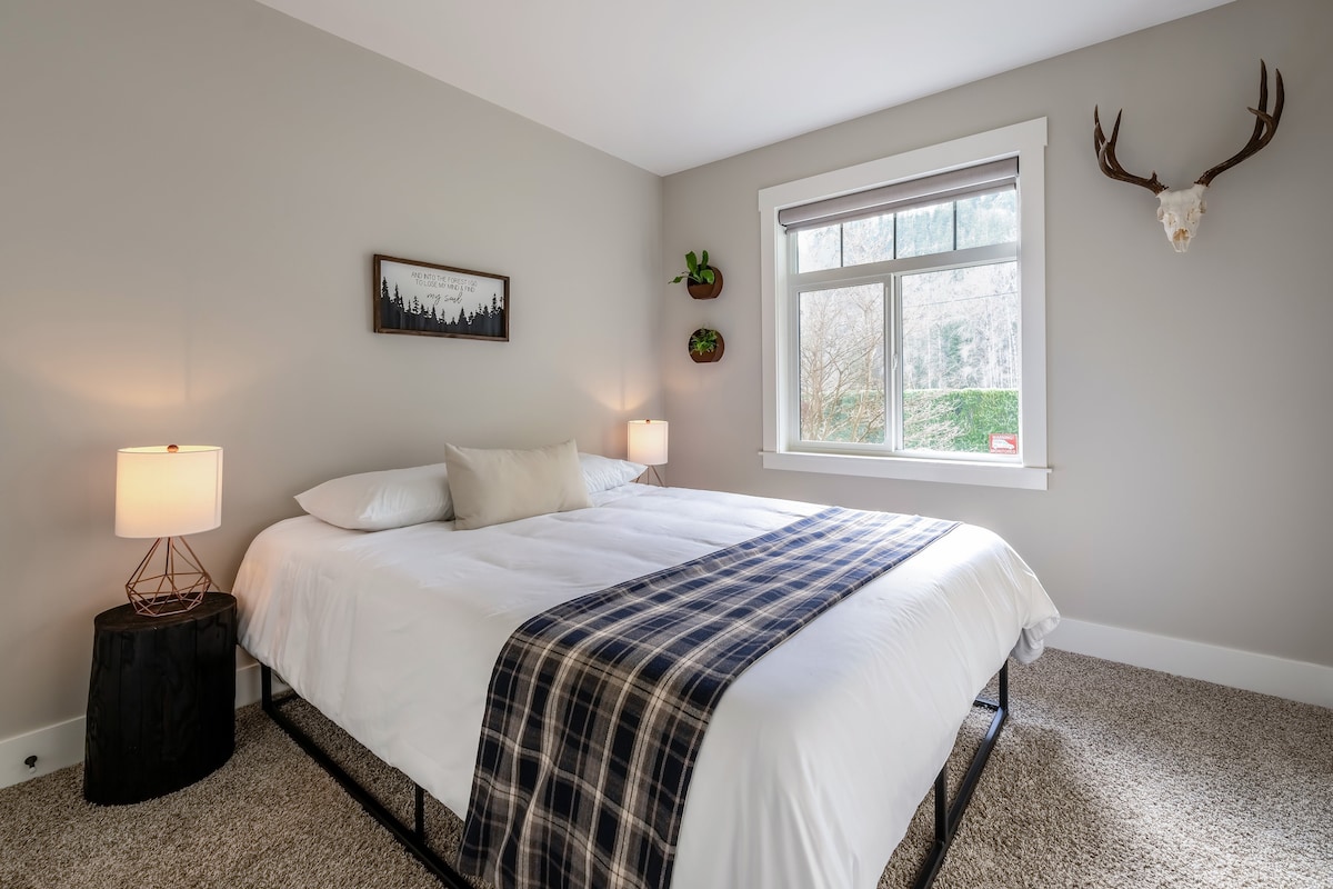 the-antler-house-rural-retreat/