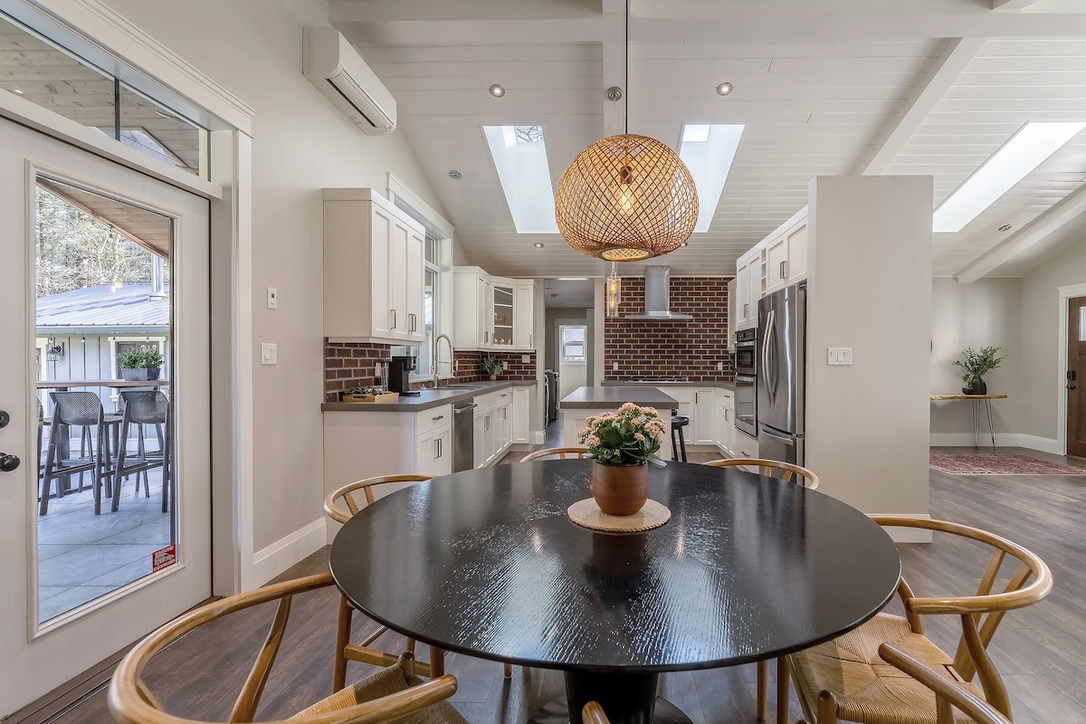 the-antler-house-rural-retreat/