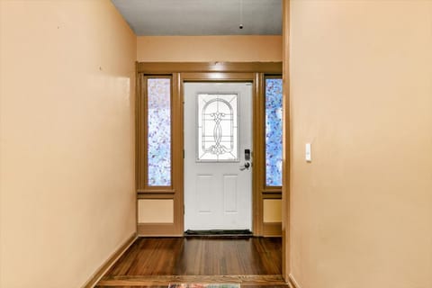 Furnished Room for Travel Nurses | 30+ Day Stay
