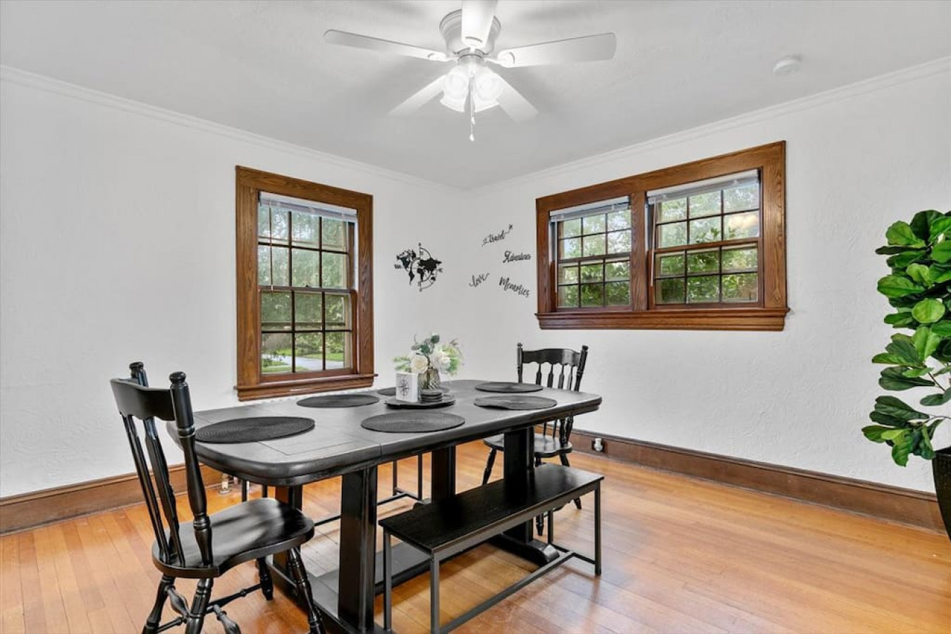 quintessential-cozy-haven-brooklawn-beauty/